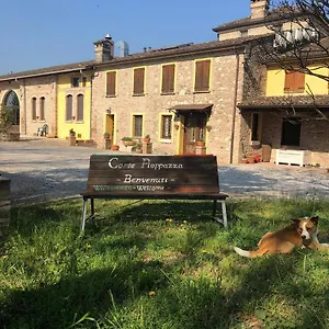  Alloggio per agriturismo Corte Pioppazza Italia