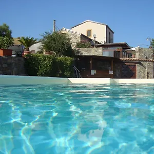  Alloggio per agriturismo Lo Scudiero Di San Teodoro Italia